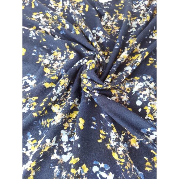 J Jill Women's Blue Floal Soft Comfy Square Scarf 40x40 - Picture 3 of 6